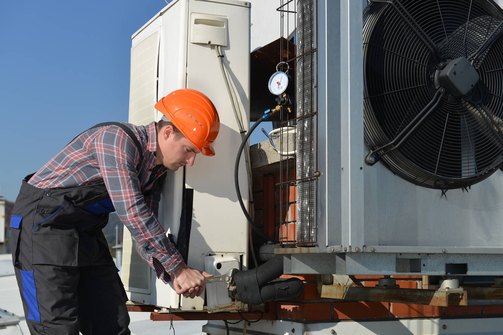 Robert De Angelo Heating & Air Conditioning logo