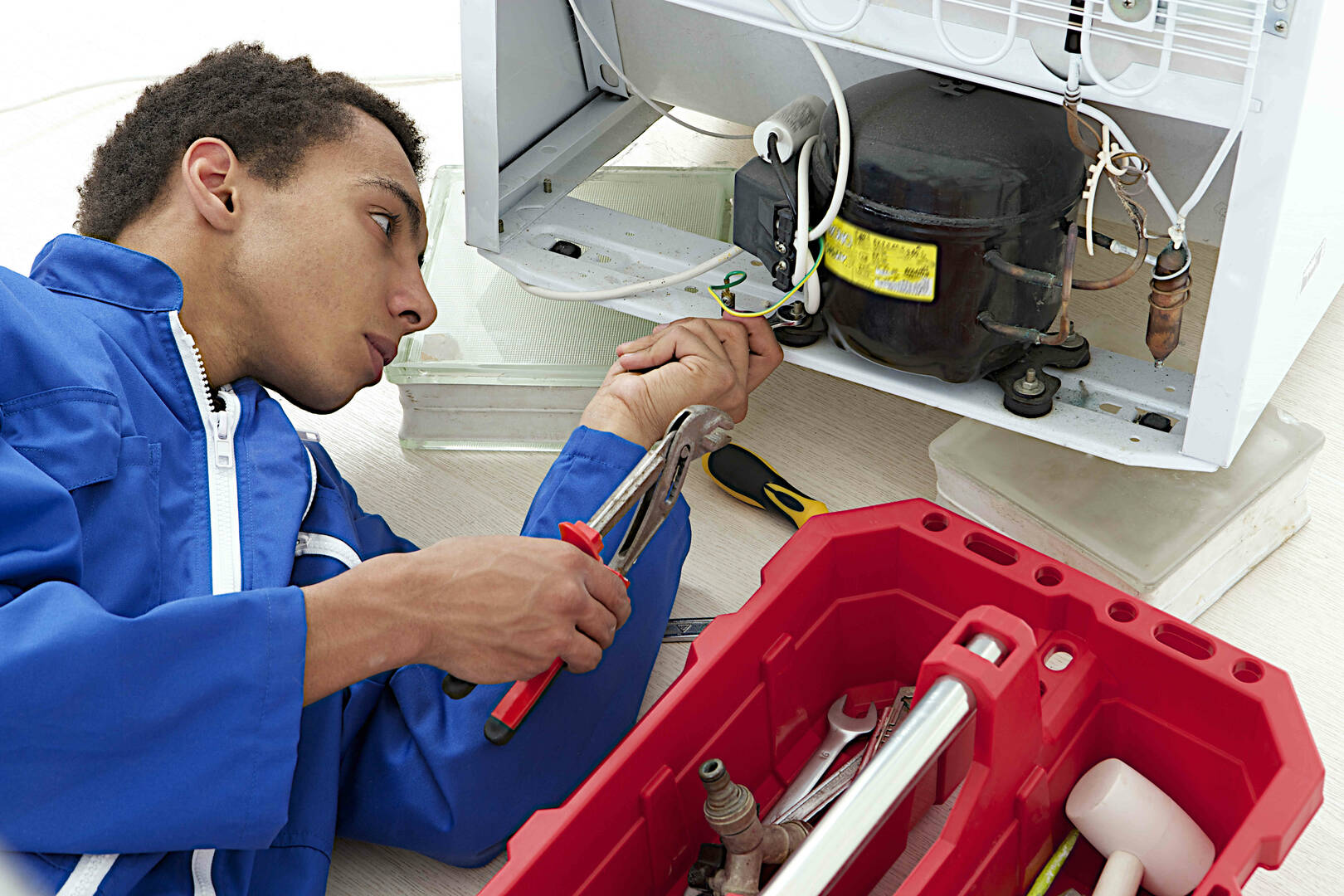 Andy's Appliance Repair logo